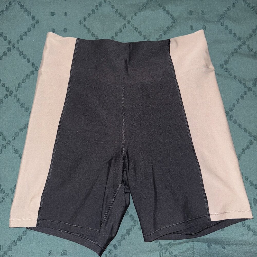 Abercrombie women's bike shorts
